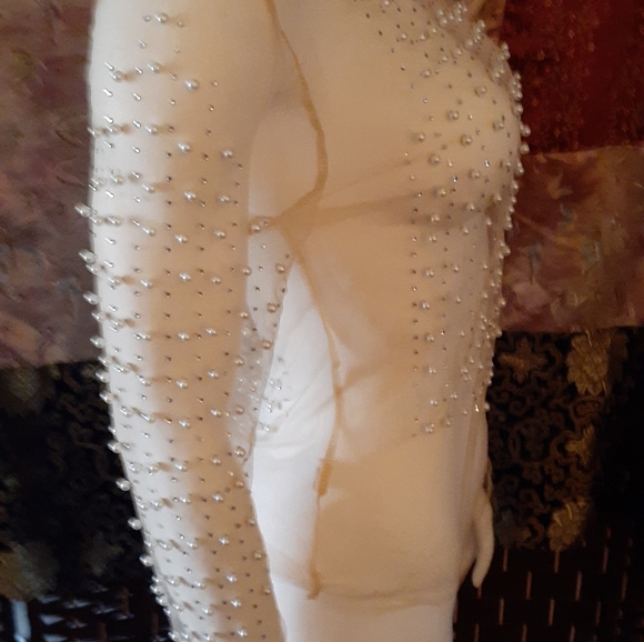 Sheer pearl top - Picture 4 of 6